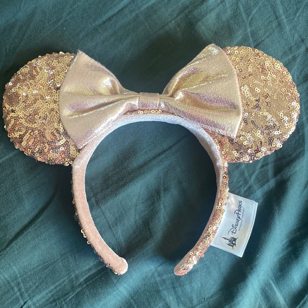Rose Gold Disneyland Minnie ears